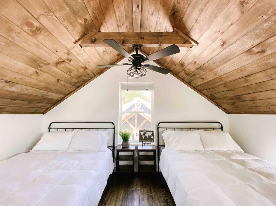 ピジョンフォージCozy Smoky Mountain Tiny Houseアパートメント エクステリア 写真