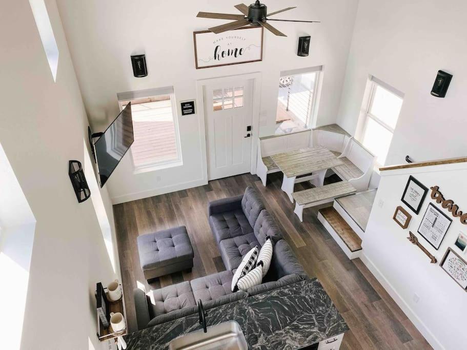 ピジョンフォージCozy Smoky Mountain Tiny Houseアパートメント エクステリア 写真